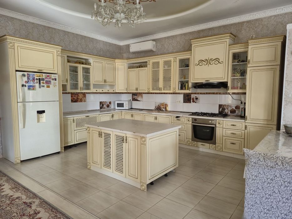 Кухонный гарнитур