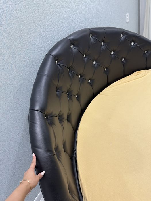 Продам кровать, с ортопедическим матрасом