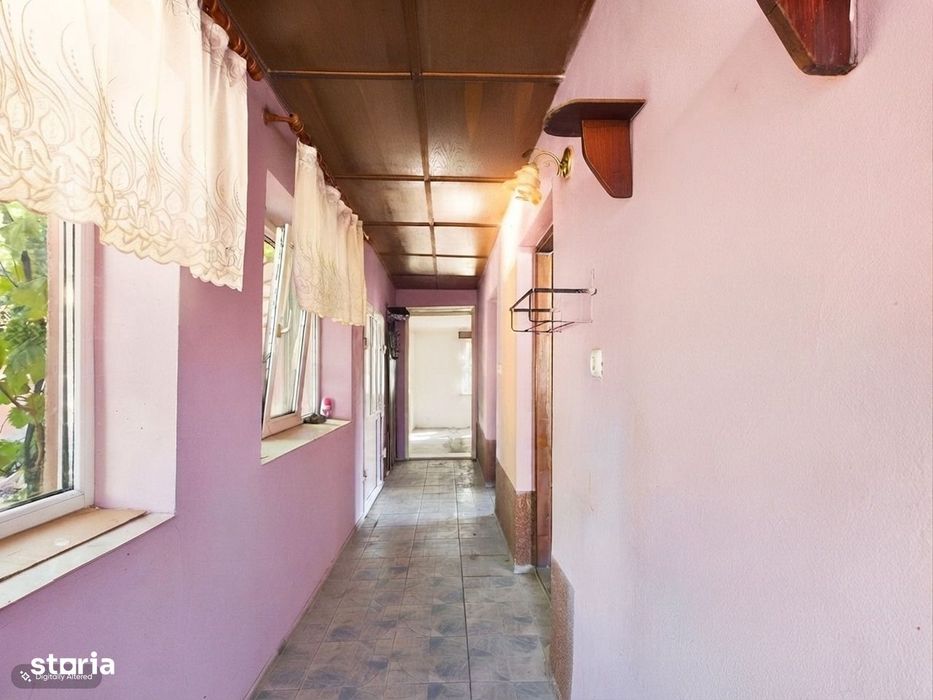 Casă Tileagd, 25 km Oradea, teren 328 mp