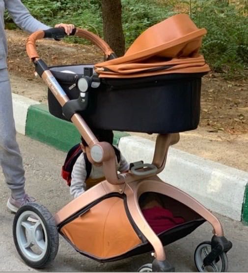 Hot Mom 2 в 1 — коляска!