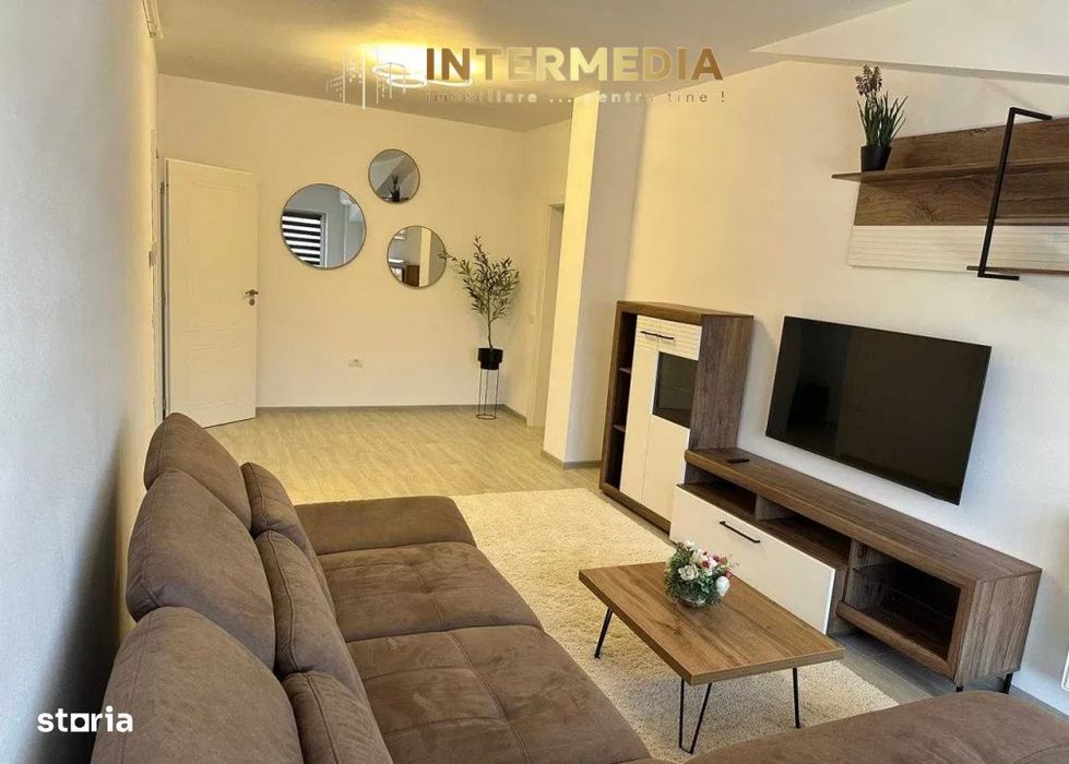 Apartament 3 Camere Bloc Nou CENTRU Baie Balcon Parcare Clima Mobilat — fotografia 1