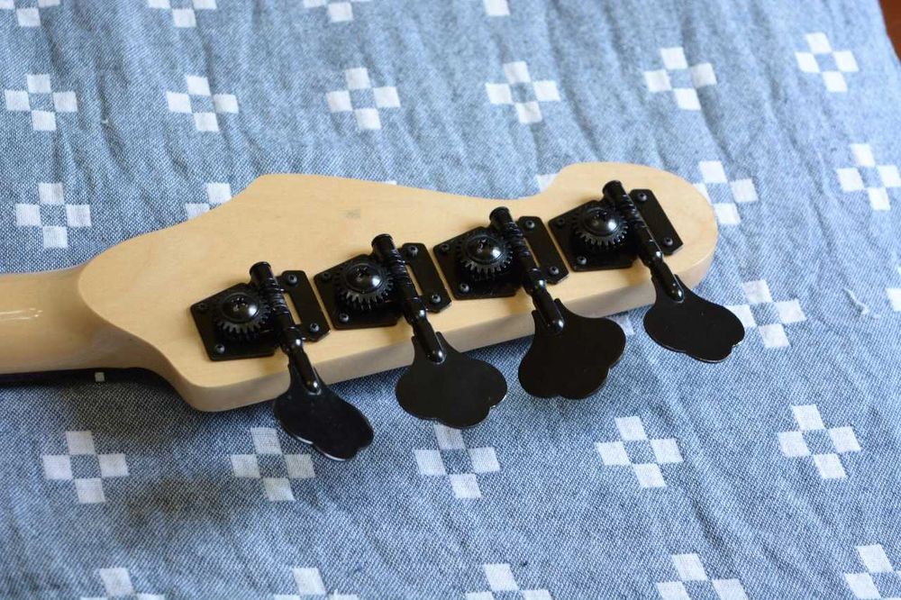 бас гитара rockdale classic jb bass