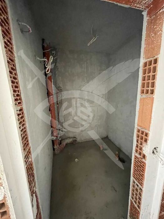 Продава се Тристаен апартамент в София, Суходол - 99 кв.м за 1718 €/кв.м - Снимка #2