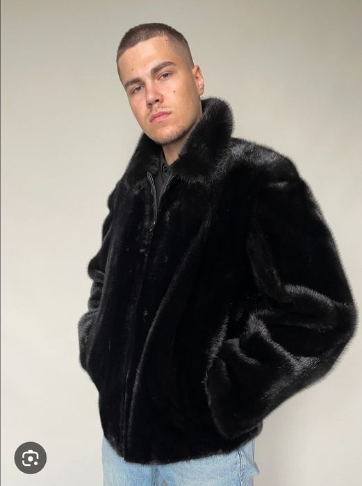 Мужской шуба   заказ Билан  олинган, АРЗОН  нархда сотилади