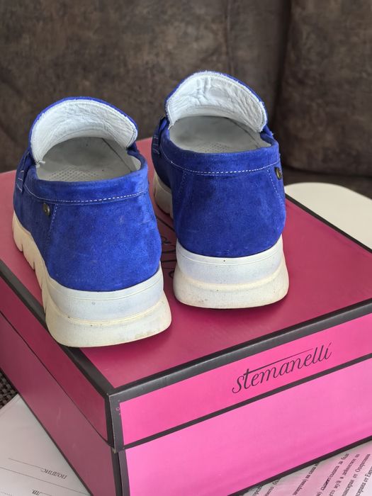 Обувки от естествена кожа цвят турско синьо