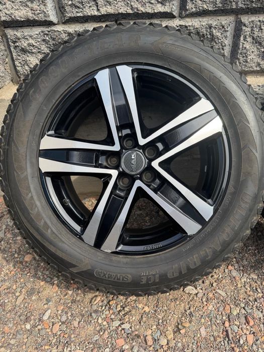 Продам диски от Toyota Highlander
