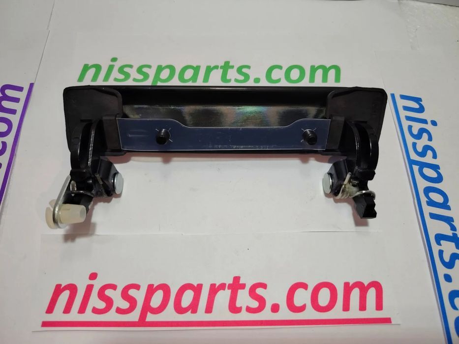 Maner usa stanga dreapta Original OE Nissan L35 Eco-T Eco-L L35-08 L35-09 L35-085 Ebro Comanda speciala din Spania 8060707J00 8060607J00