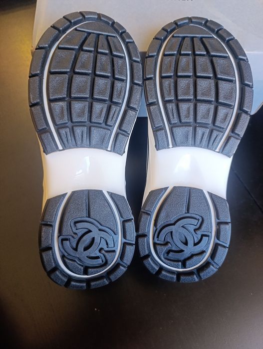 Chanel CC Logo Metallic Trainer White Silver