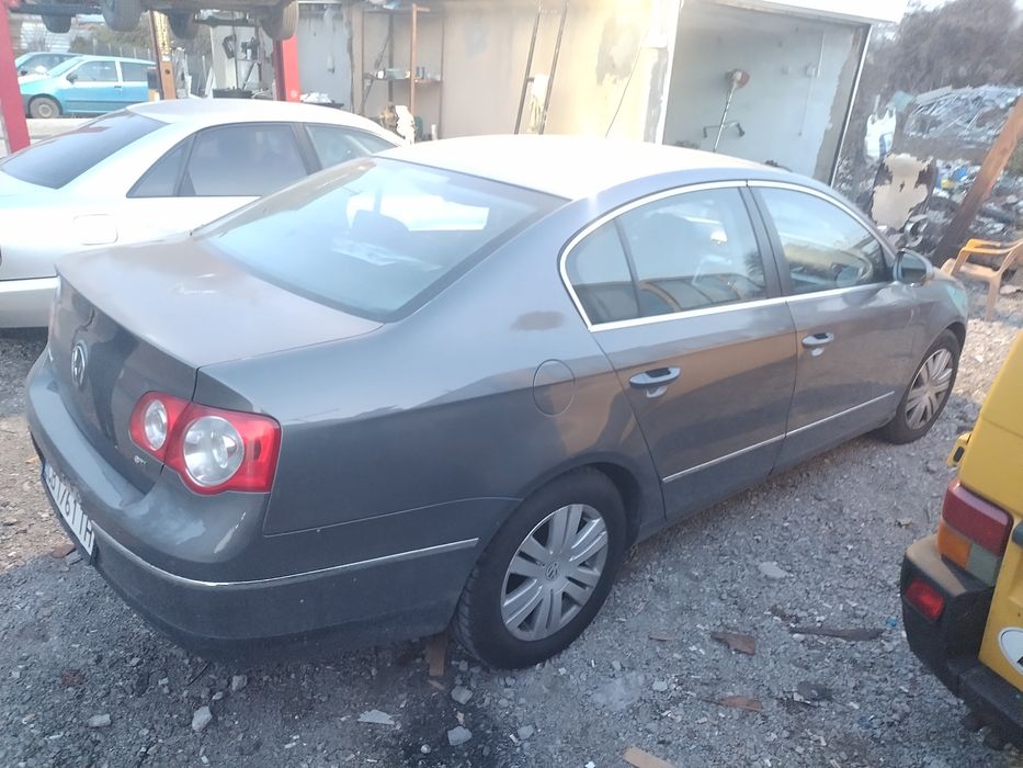 Продавам пасат 1.8 TSI