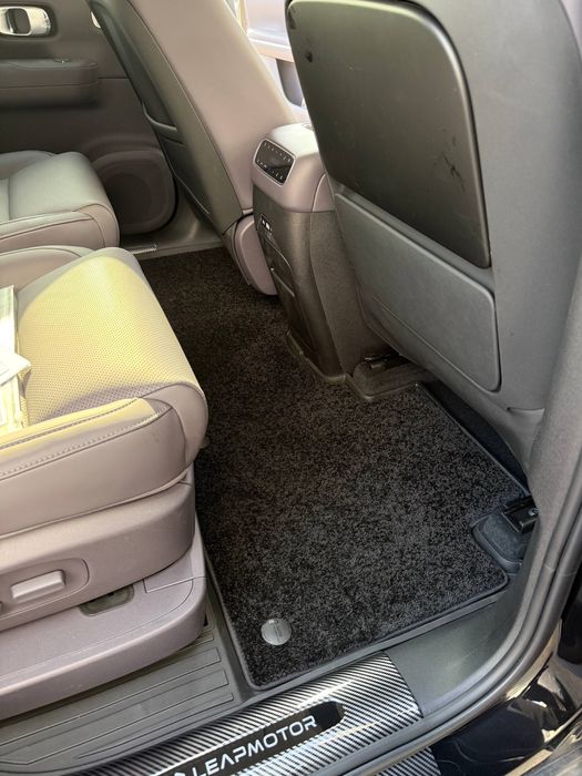 LEAMOTOR S16 orginal rezinka kovrik gilamliy polik keld holat idyal