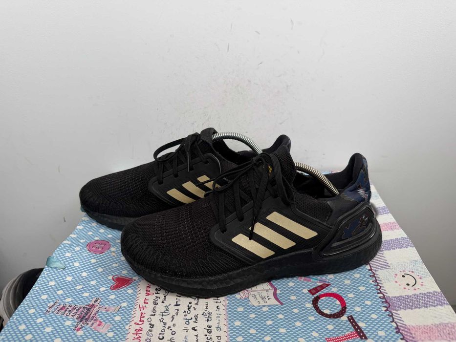 adidas UltraBoost 20''оригинални маратонки 44 номер