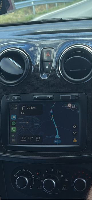 Navigatie logan 2020 carplay