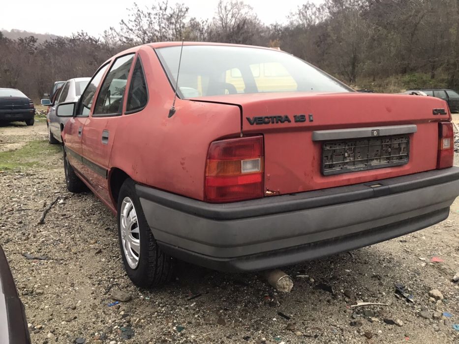 Опел вектра 1.6 82кс 1991г НА ЧАСТИ