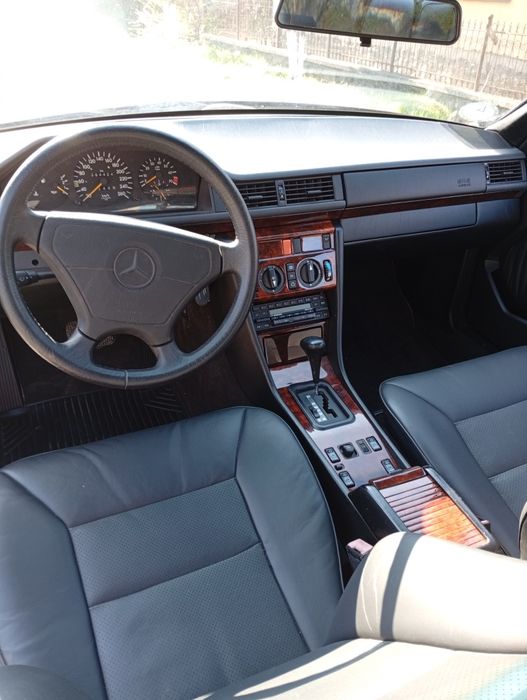 Vand mercedes w124 coupe, 320 CE