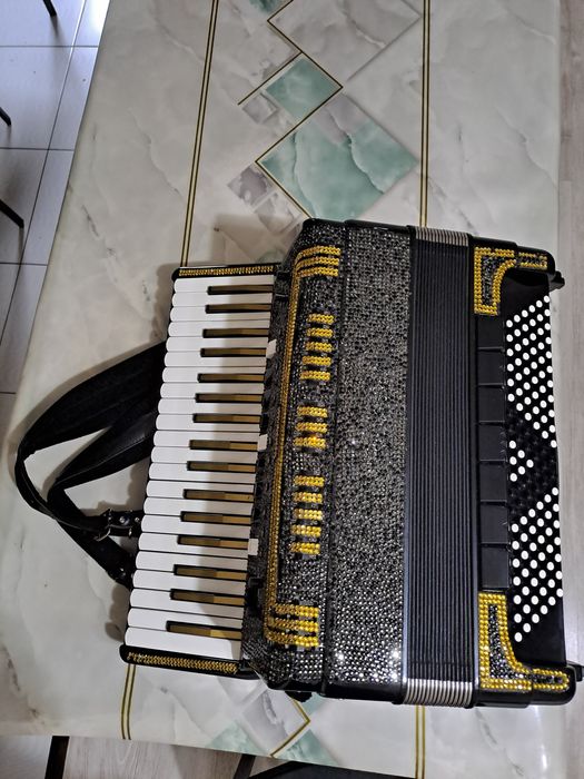 Acordeon roland fr4x