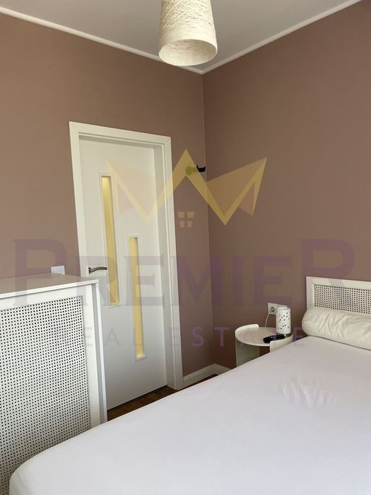 Дава се под наем Четиристаен апартамент в Варна, Център - 107 кв.м за 1350 € - Снимка #4