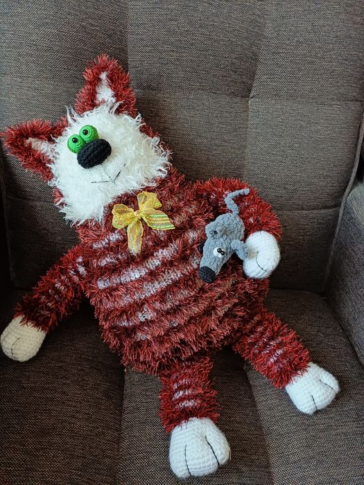 Подушка- игрушка Кот!