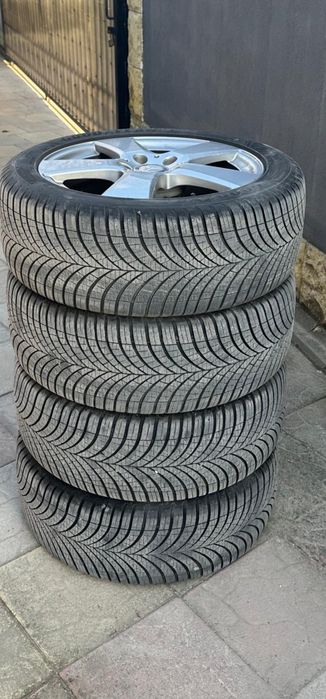 Roti Mercedes 17 echipate Goodyear  all seasons