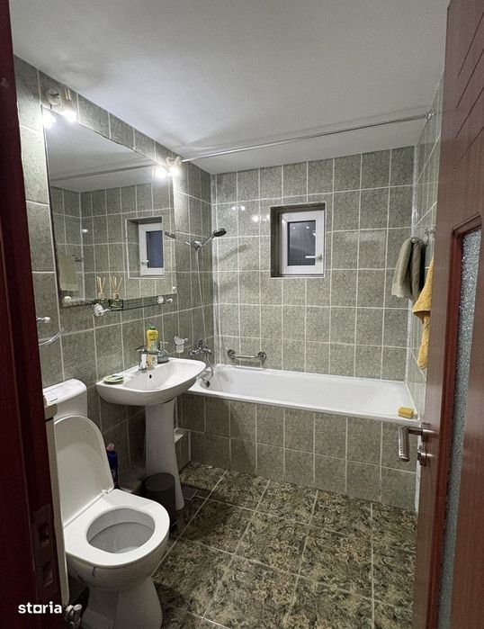 3 Camere Decomandate | Intre Lacuri | 2 bai |