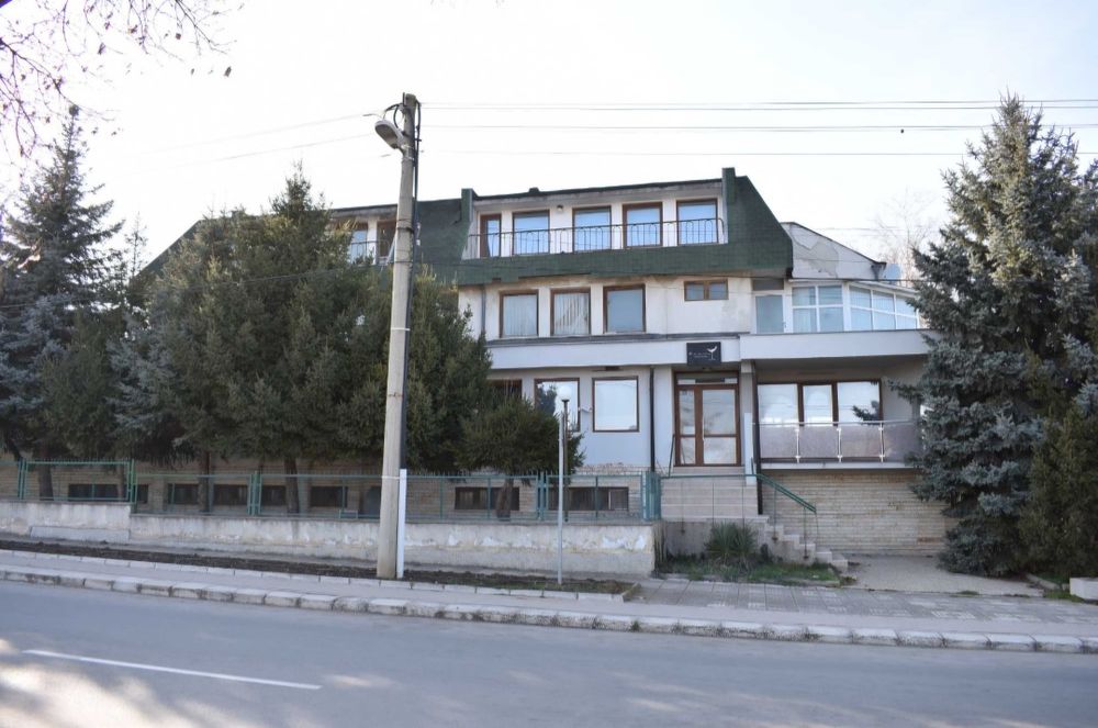 Собственик продава сграда в гр. Шабла - с потенциал за хотел