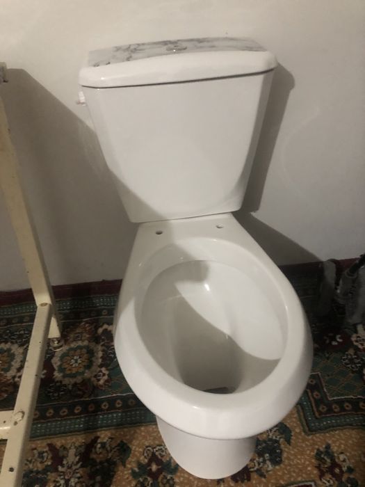 Унитаз с бачком б/у