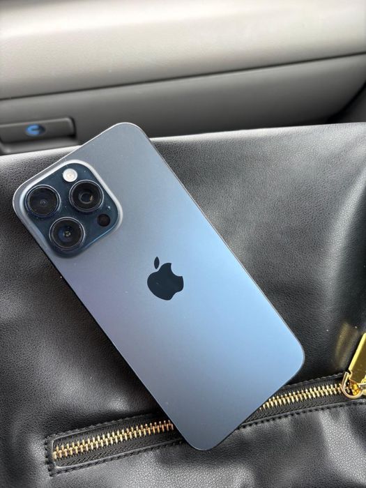 Айфон 15 про мах 512г памяти 84% емкости в идеале