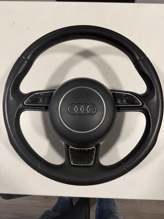 Оригинален мултифункционален волан за Audi