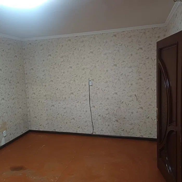 Продаётся 1-комнатная квартира в Янгихаёт, Спутник-8

Уютная квартира