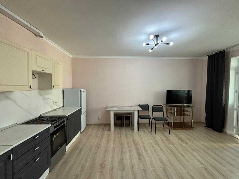 2 ком.кв  44 кв.м    ЖК Жагалау