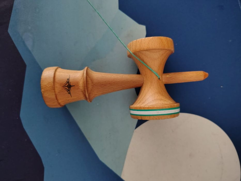 Kendama ușa jet shape beech