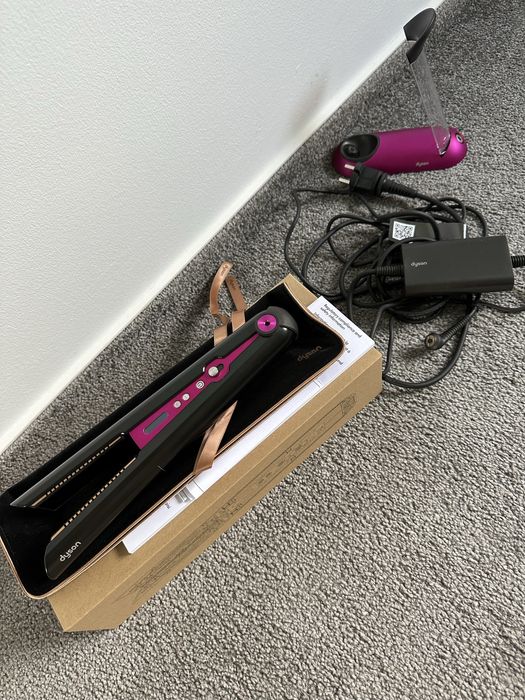 Placa Dyson Corrale noua