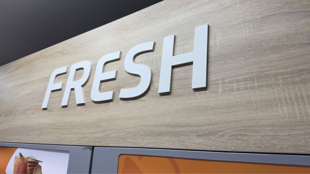 bennare bannere benare benar bener autocolant colant stikere colantari