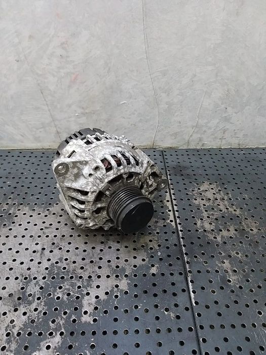 Alternator 1.9 dci renault scenic 1 sg10b019 2542466b 8200054588