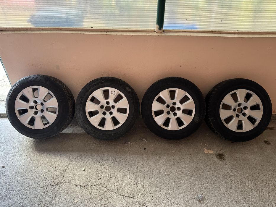 Vand set jante cu cauciucuri de iarna Audi A6