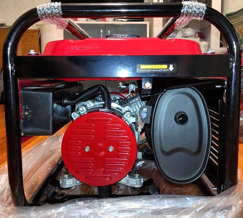 Бензиновый генератор