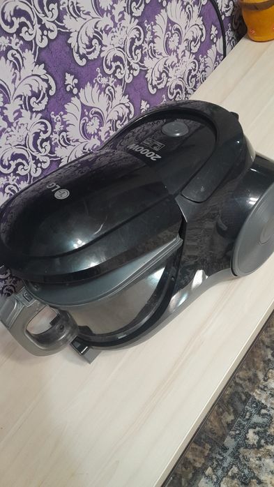 Продаётся Пылесос