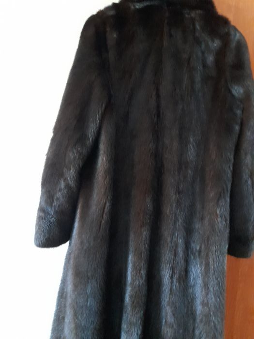 Женская норковая шуба