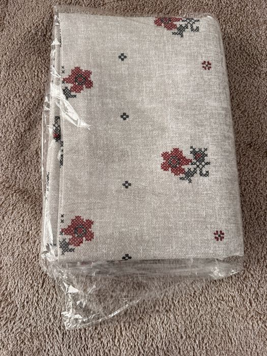 Fata de masa 220x160 motive traditionale