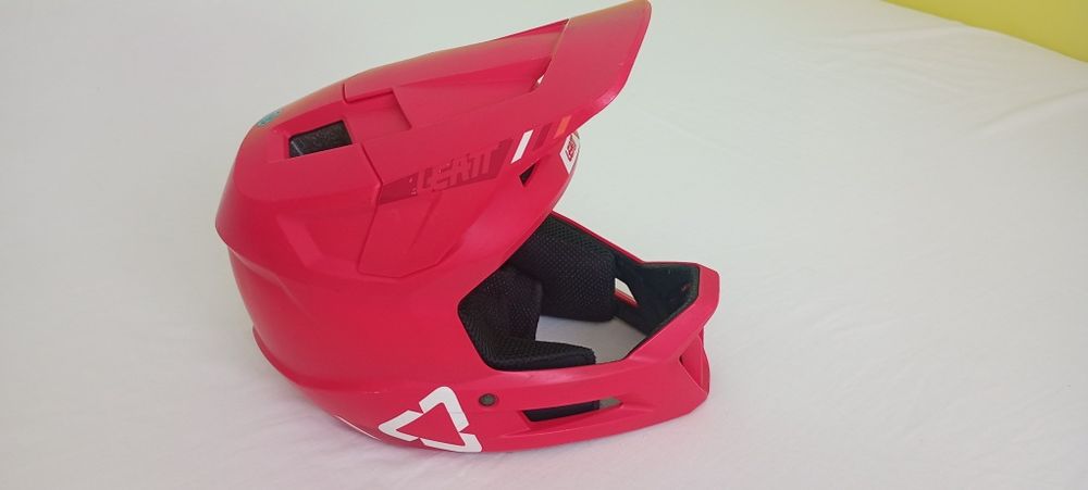 Cască full face LEATT gravity 1.0