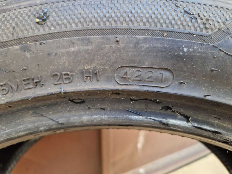 2 Hankook R18 255/45
летни гуми
DOT4221