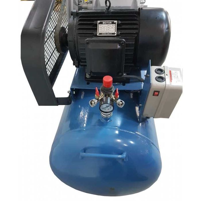 Compresor de aer 200 litri 4.0kw airmax 8 bar,aer refulat 515 lit/min
