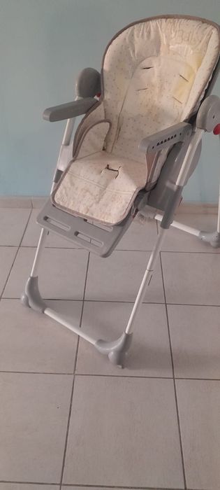 Продам стульчик для кормления