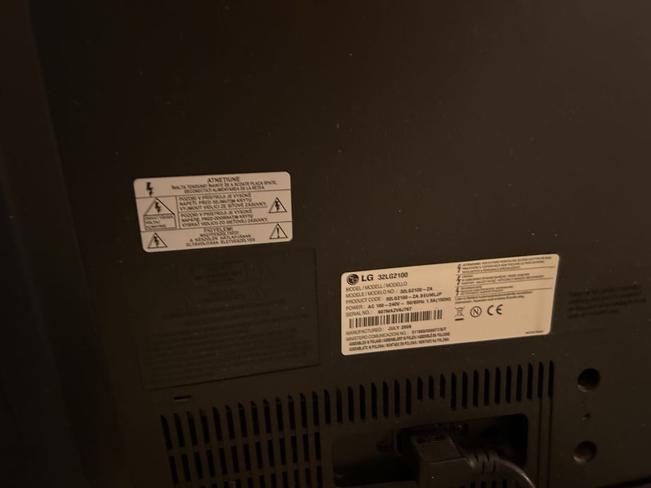 Телевизор LG32”….