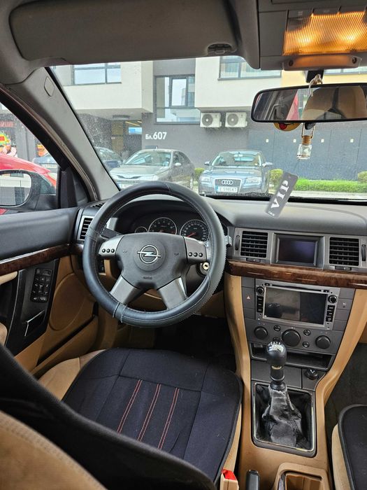 Продавам опел вектра ц 1.8 бензин