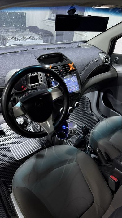 Автомобиль Спарк