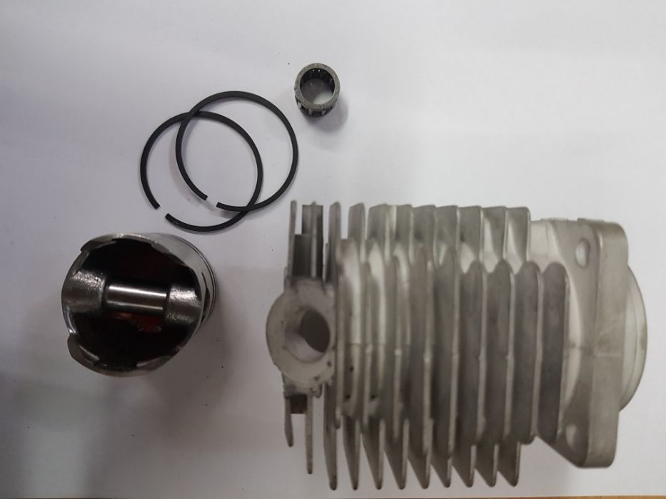 Set motor Pocket Bike 44mm bolt 12mm