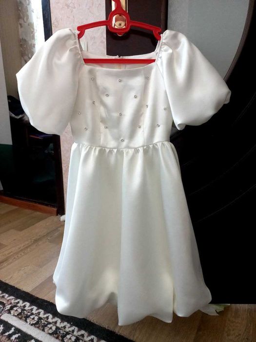 Продам платье вечернее