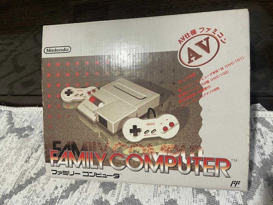 Family Computer (Famicom)