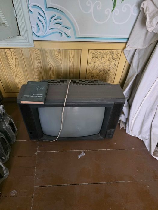 Телевизоры и Кондиционеры Б/У