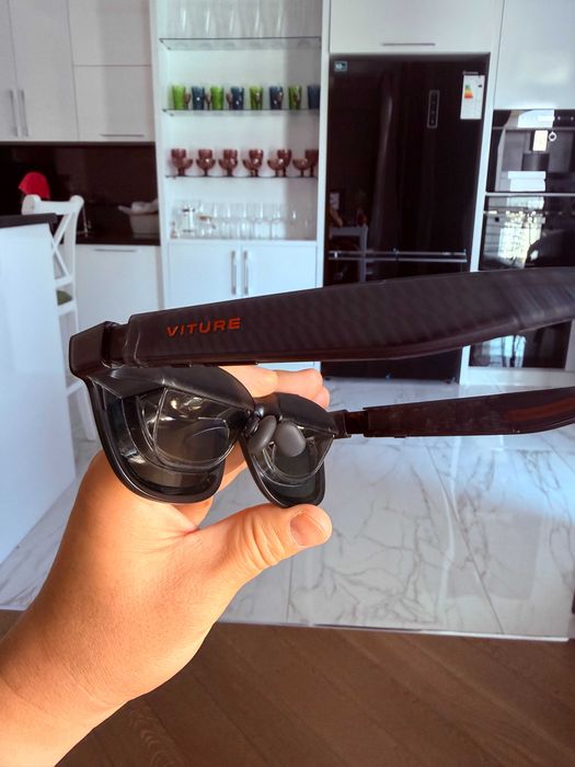 VITURE Luma Ultra XR/AR — полный комплект / ideal holat